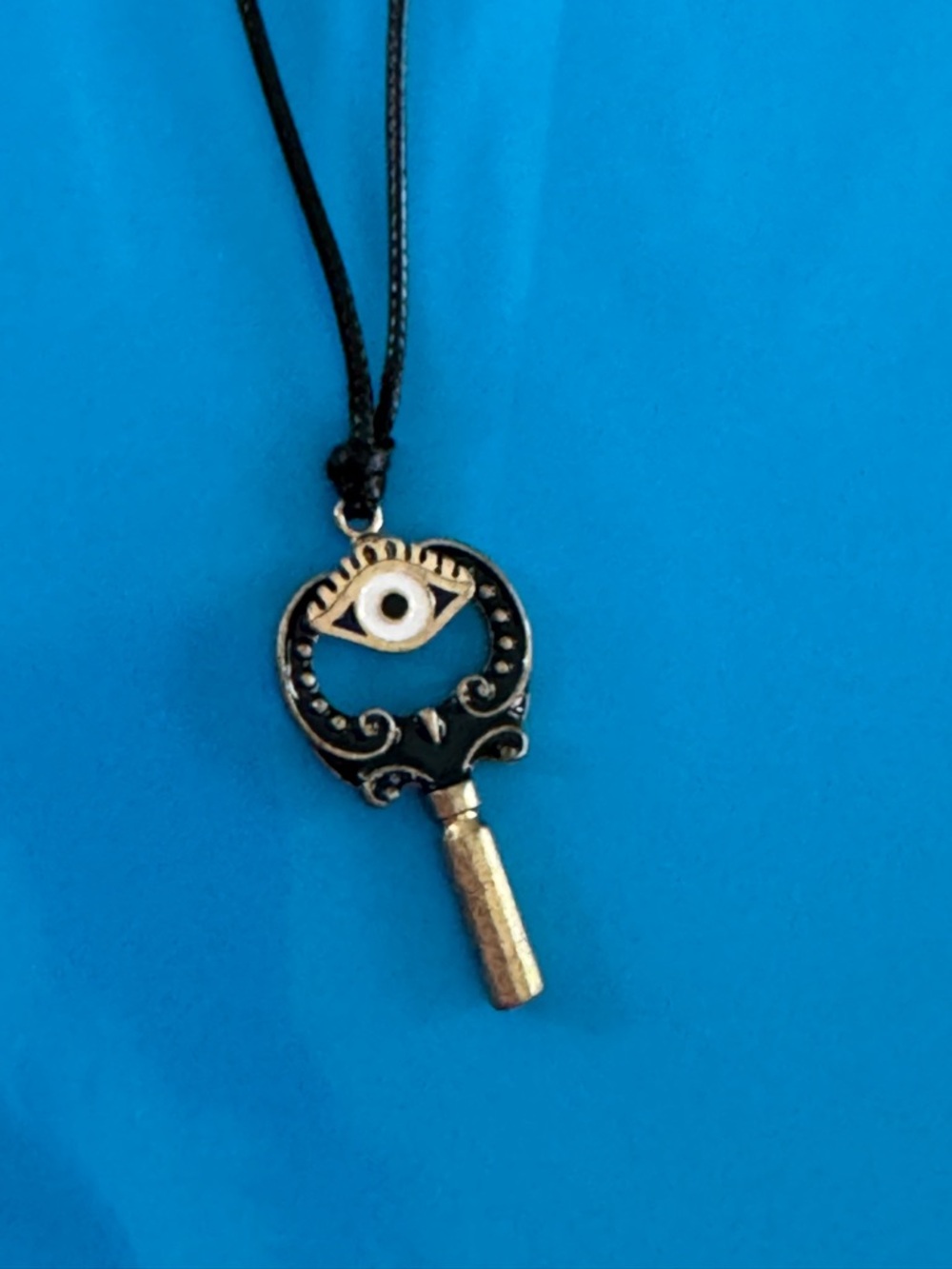 NWT Evil Eye Key Pendant Necklace
